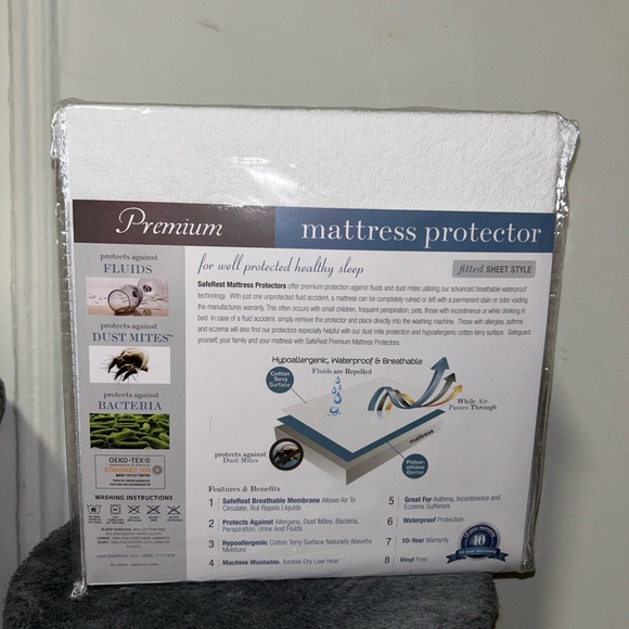 Mattress Protector - Picture 2 of 2